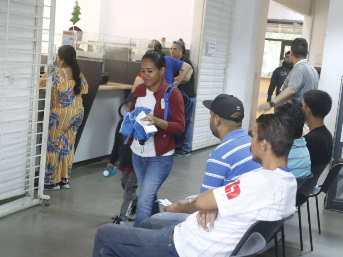 En la recta final de las elecciones, hondureños acuden el RNP para obtener su DNI