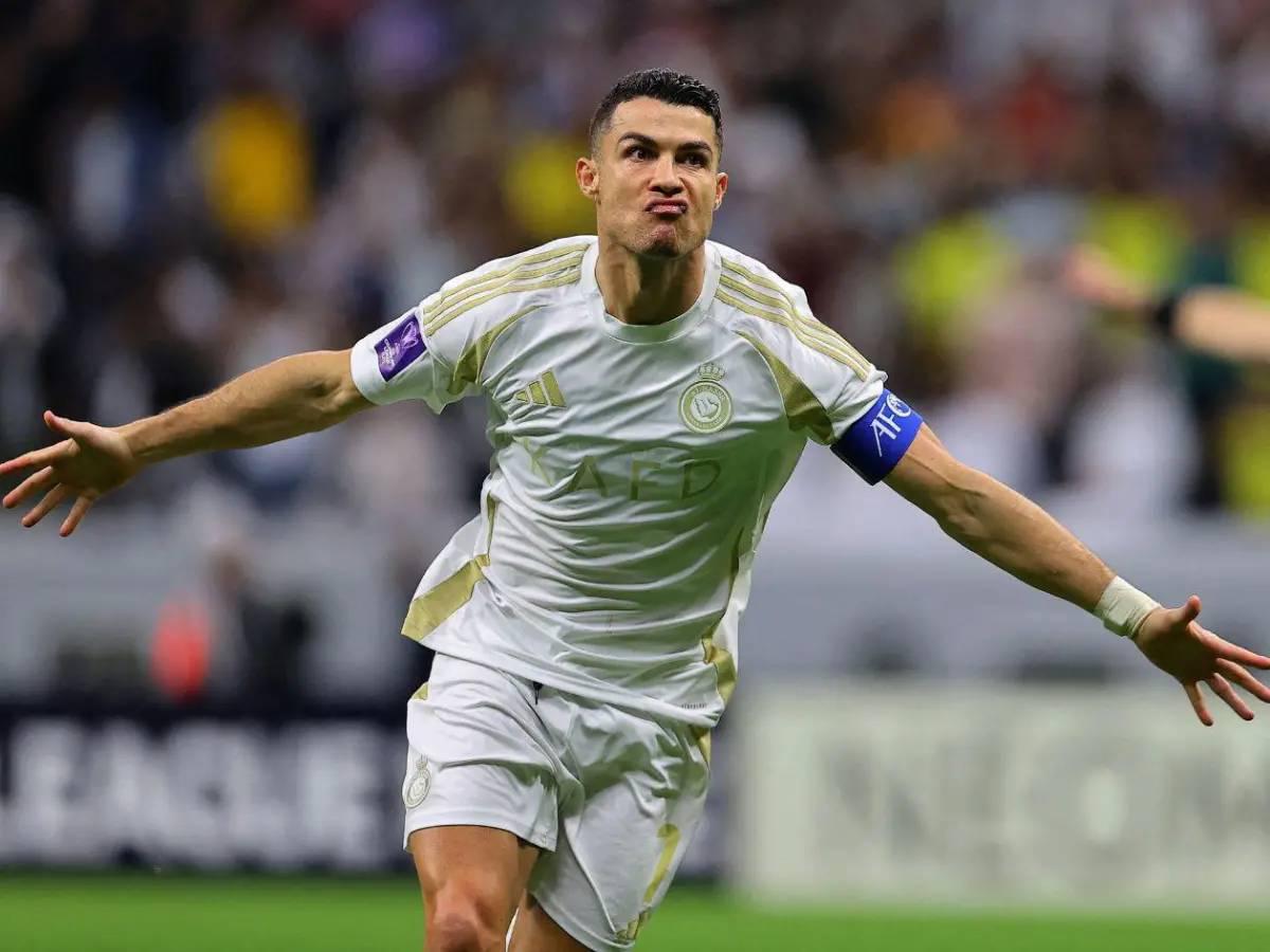 “A Cristiano Ronaldo le gustaría jugar con Messi”