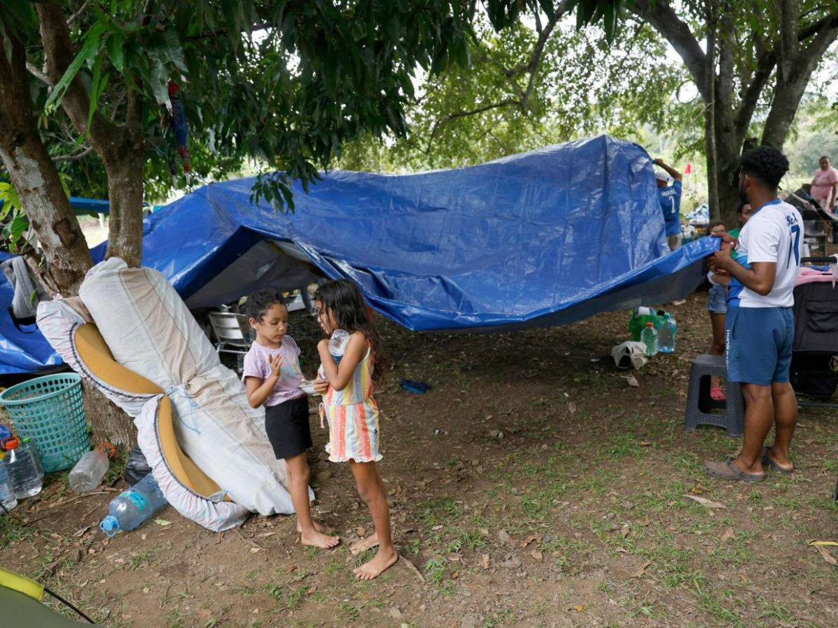 Una barbería sobre ruedas se convierte en sala para bebés prematuros tras terremoto en Panamá