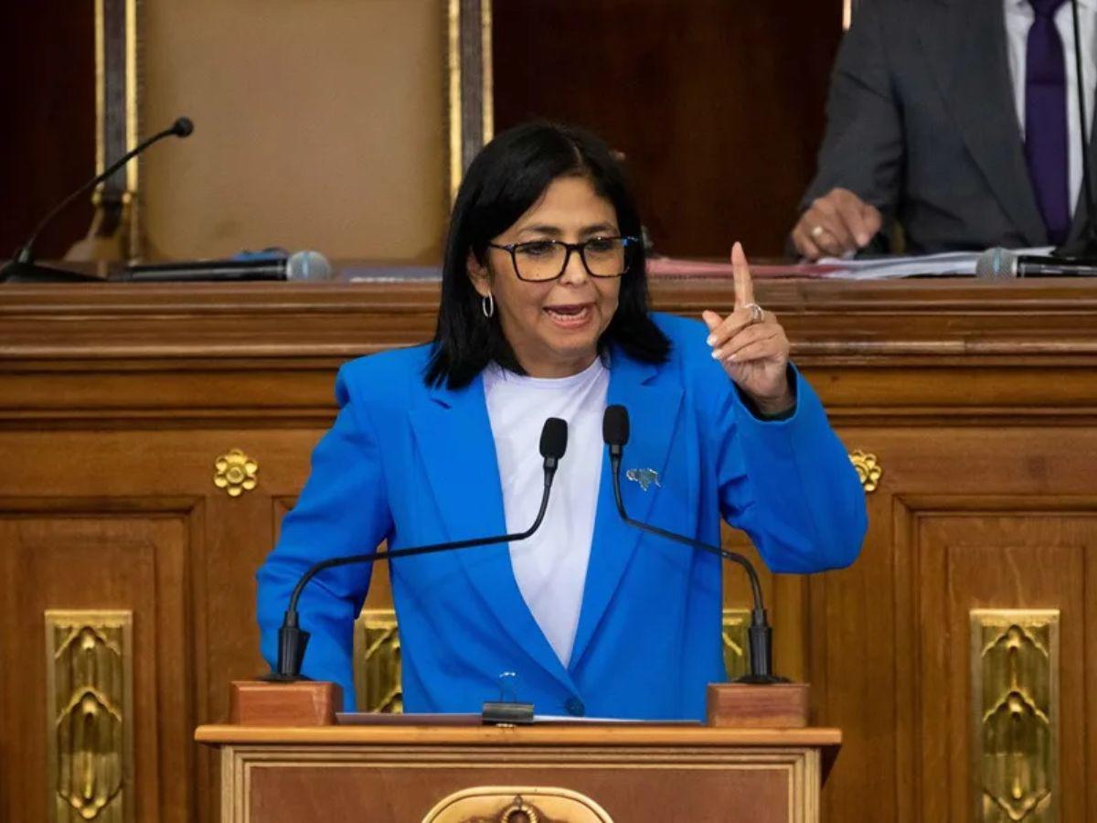 ¿Quién es Delcy Rodríguez, la figura clave en la transición de Venezuela tras la captura de Maduro?