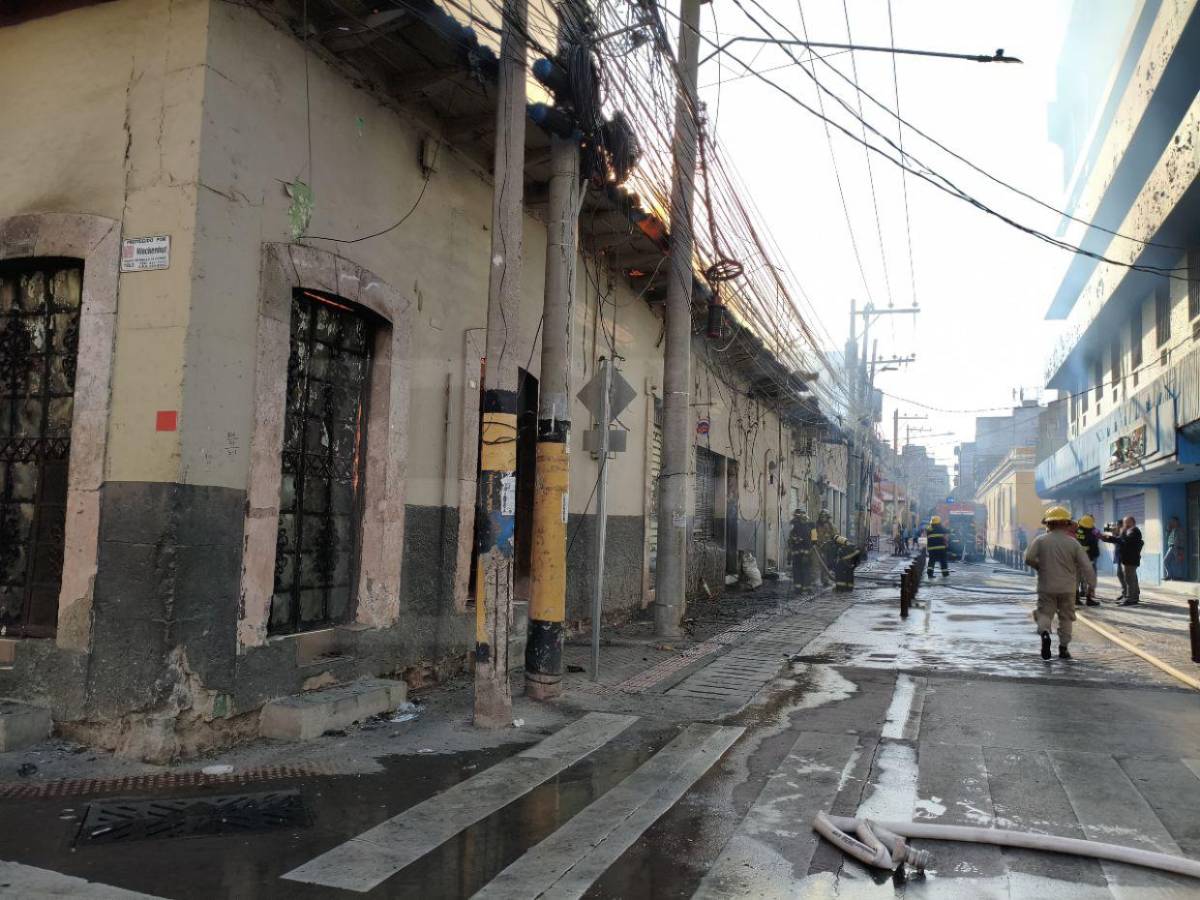 ¿Histórico negocio Chinda Díaz será demolido o reconstruido tras incendio?