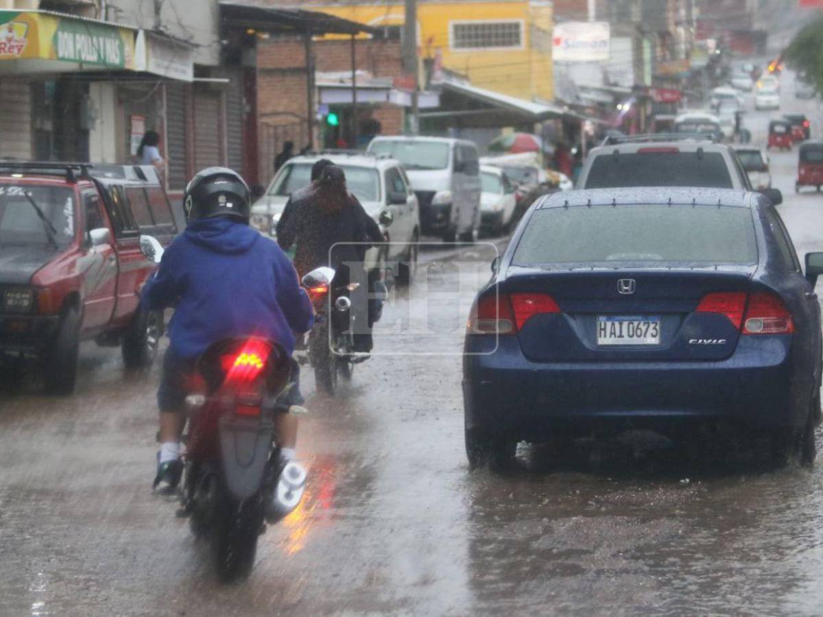 Fuertes lluvias caen sobre varias zonas de Tegucigalpa este viernes 5 de junio