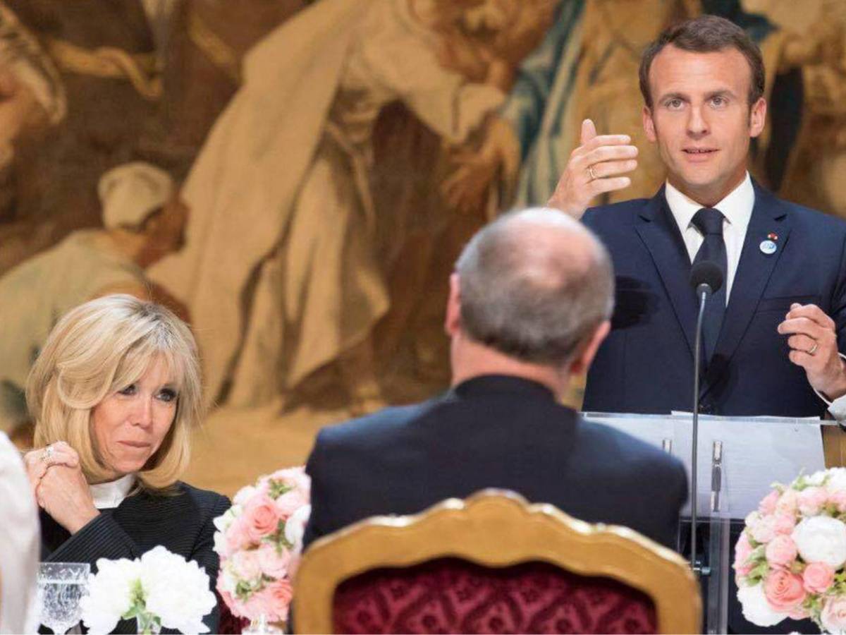 Lo que se sabe de la demanda de Macron a influencer que dijo que su esposa es un hombre