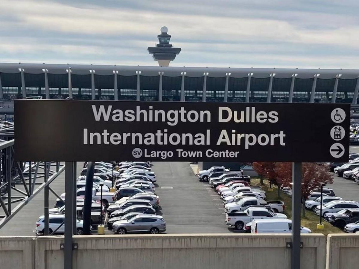 De monedas hasta pasaportes: la obsesión de Trump por plasmar su imagen