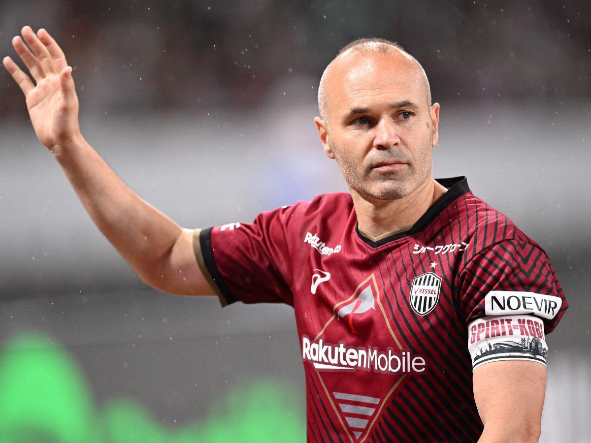 Barça derrota al Vissel Kobe en partido de despedida a Iniesta