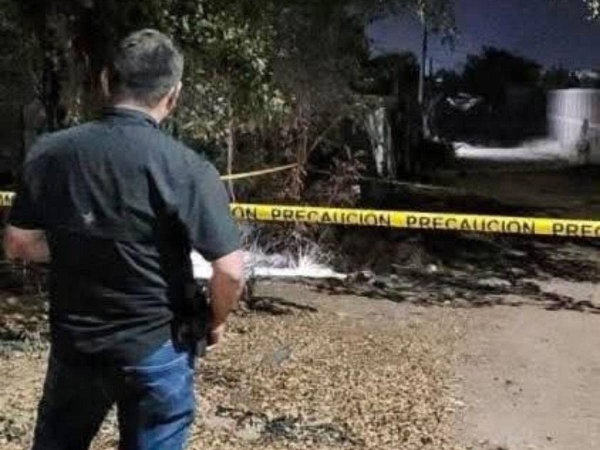 Dan último adiós a Vivian Karely Aispuro, joven hallada muerta en Culiacán Dan último adiós a Vivian Karely Aispuro, joven hallada muerta en Culiacán