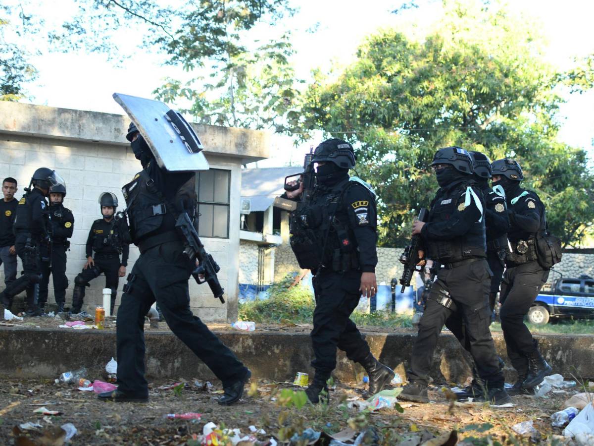 Motín en cárcel de Guatemala: fuerzas de seguridad retoman control y liberan rehenes