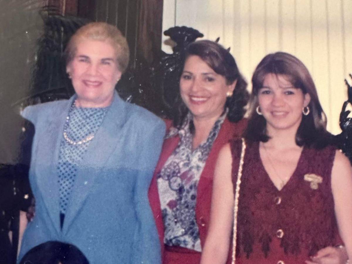 En fotos: la elegancia y calidez definieron a la ex primera dama Bessy Watson de Reina