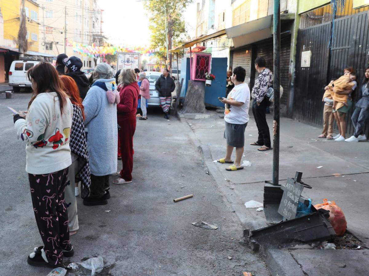 En fotos: Fuerte sismo sorprende a mexicanos este viernes
