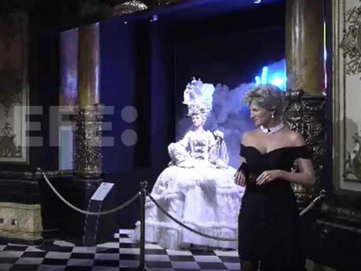 Así luce Lady Diana con su vestido de la venganza en figura de cera