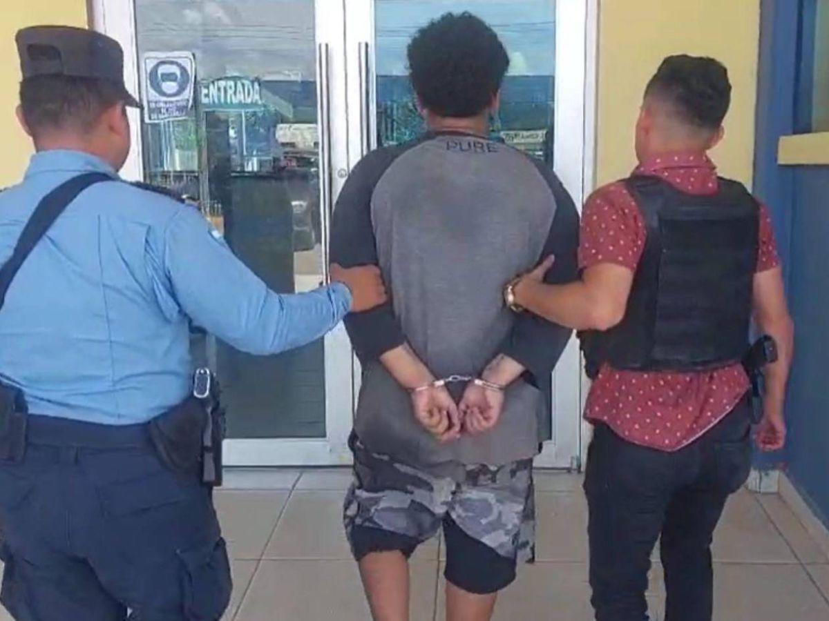 ¿Querés pagar los platos por tu mamá?: revelan cómo padre intentó ahorcar a su hijo por venganza