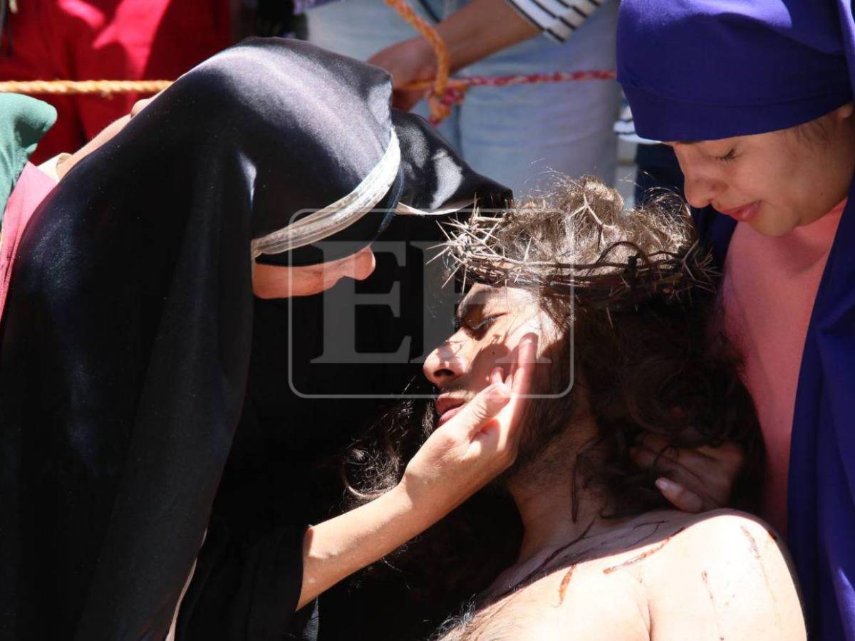 EN FOTOS: Las escenas que marcaron el Viernes Santo en Tegucigalpa