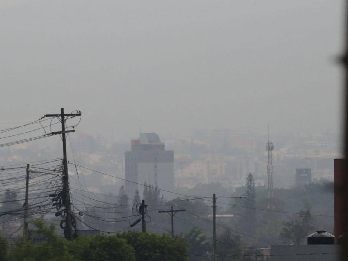Las imágenes que dejó la tormenta registrada este viernes sobre Tegucigalpa y Comayagüela