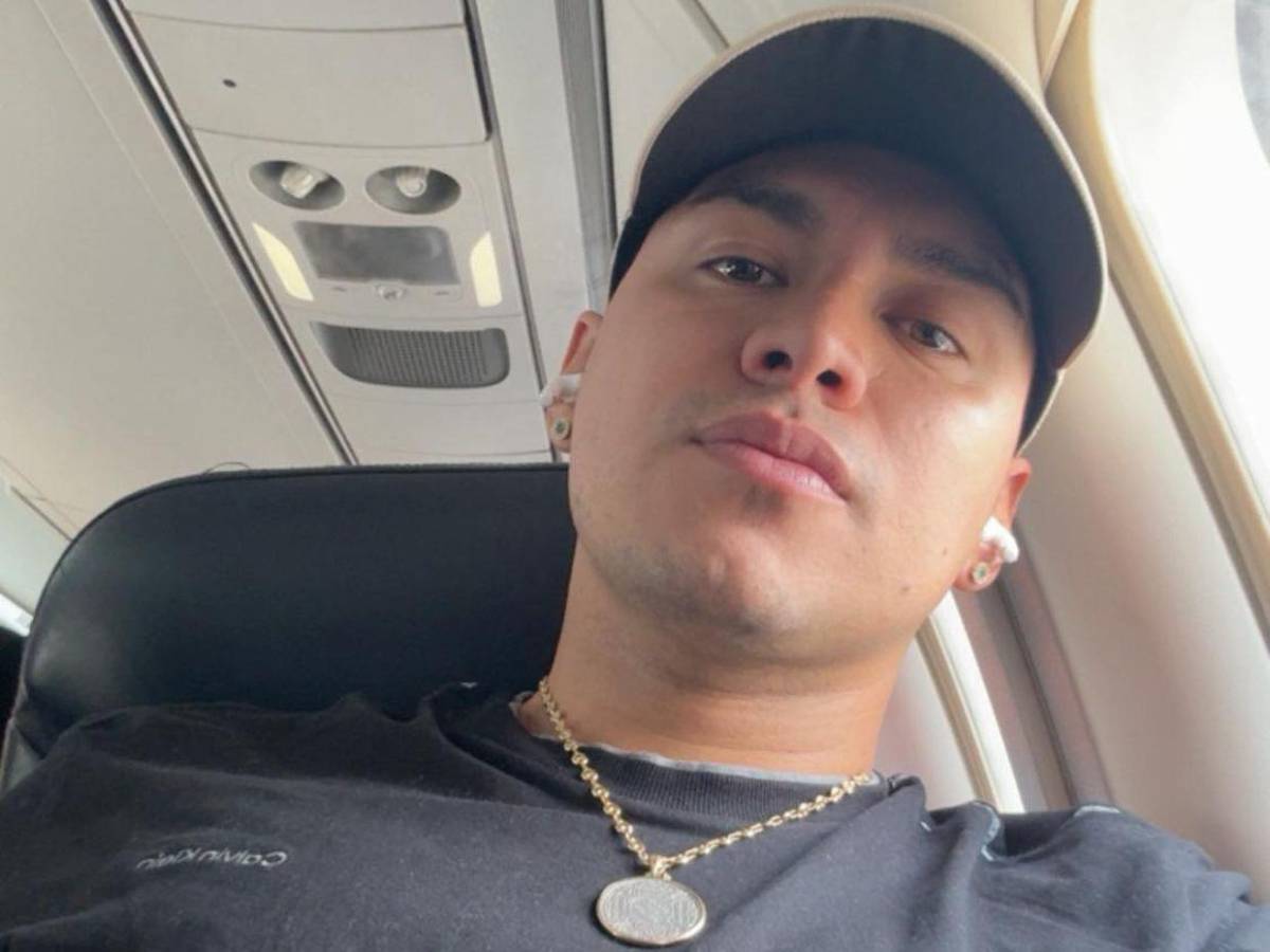¿Quién era Yeison Jiménez, cantante colombiano que soñó que moriría en un accidente de avión?