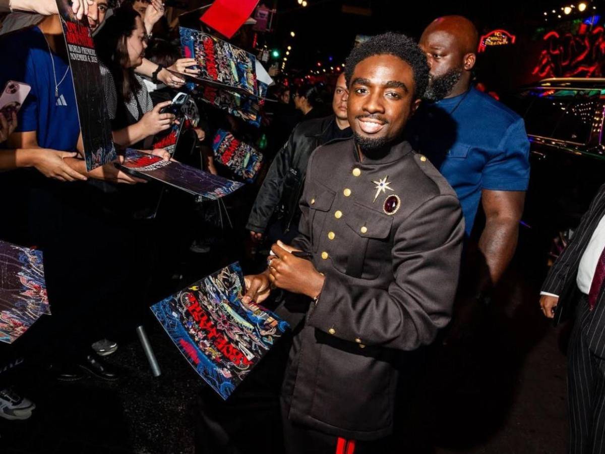 Actores de Stranger Things 5 que asistieron a la premiere de la serie