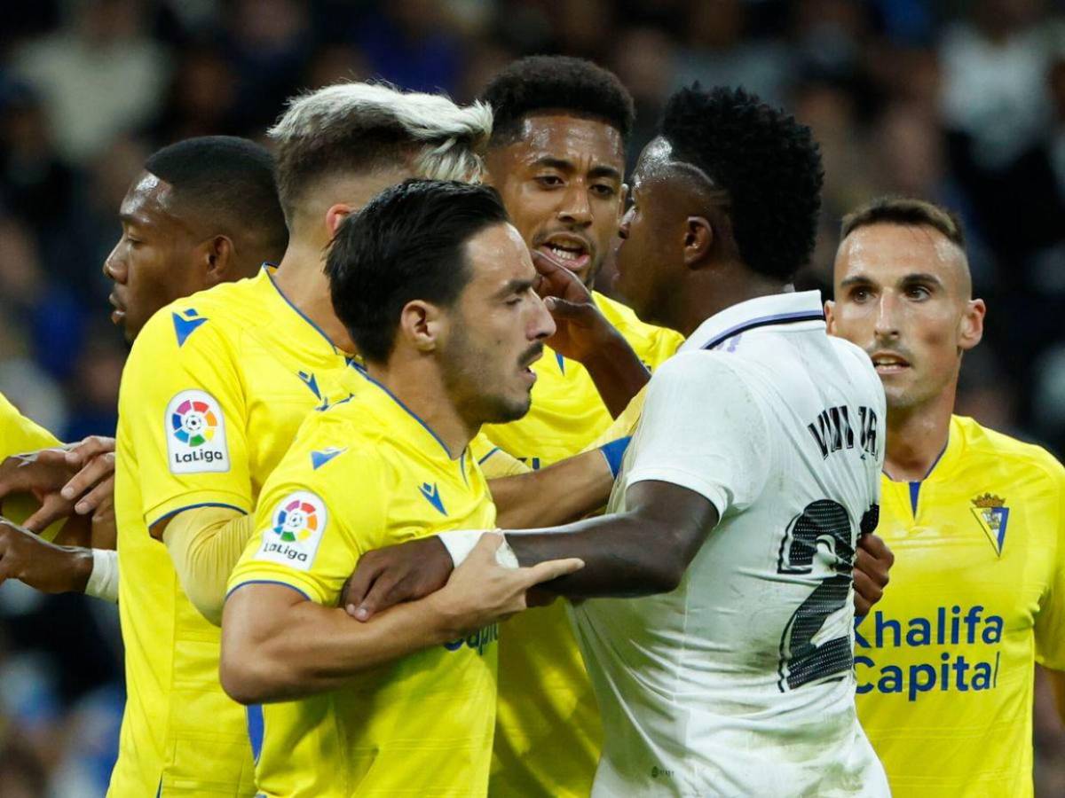 “Tiene que ser más respetuoso”: el consejo de un exjugador del Real Madrid hacia Vinicius
