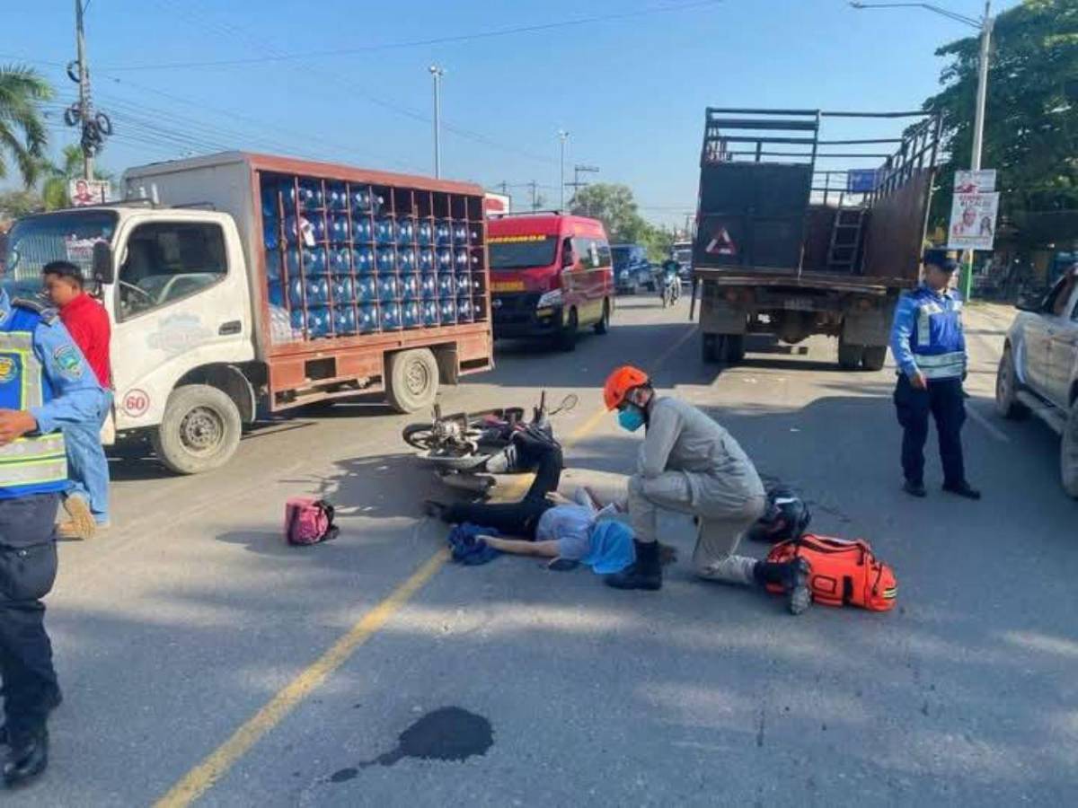 Cinya Gómez, madre que murió tras accidente en Yoro: “Su padre les dijo que ella ya no regresará” Cinya Gómez, madre que murió tras accidente en Yoro: “Su padre les dijo que ella ya no regresará”
