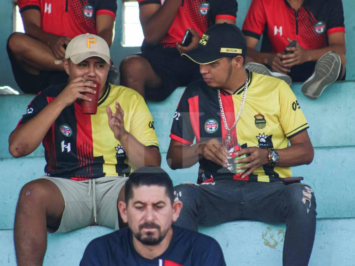 Linda chica robó suspiros, invasión aurinegra y la sorpresa previo al Choloma-Real España