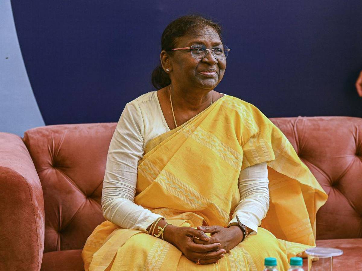 Droupadi Murmu, de la tribu santhal, es elegida presidenta de India