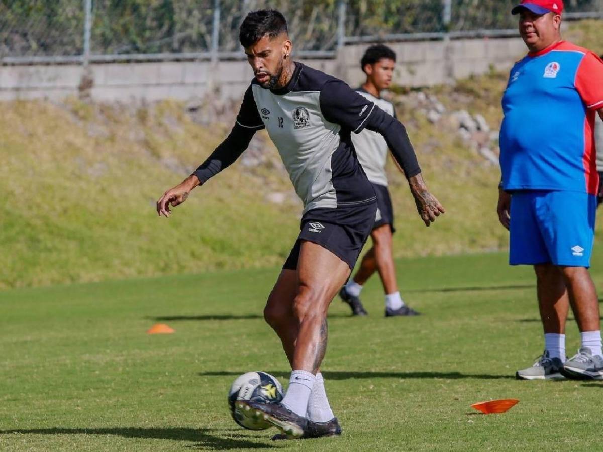 Mete miedo: El 11 titular que usará Olimpia para el clásico nacional ante Motagua Mete miedo: El 11 titular que usará Olimpia para el clásico nacional ante Motagua
