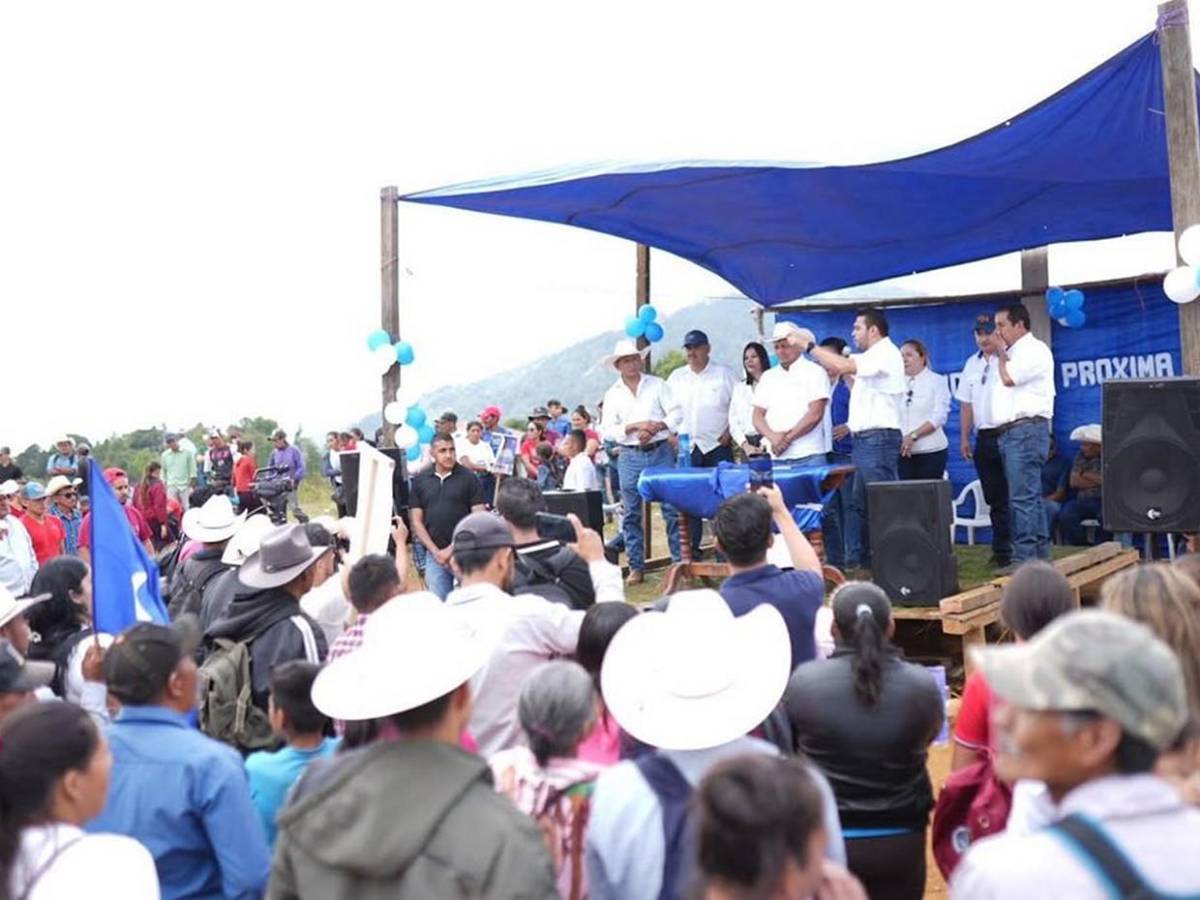 Ana García cierra su campaña visitando Lempira y Choluteca