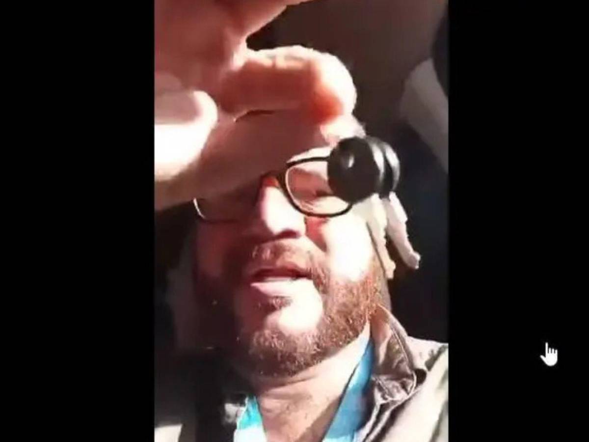 ¿Quién es Carlos Llopis, militante de Libre que encerró a dos comunicadores en Puerto Cortés?