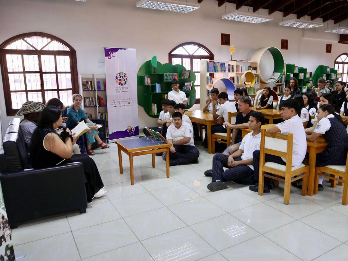 Entre lecturas de Honduras, Bélgica y Colombia inicia el Festival de Los Confines 2026