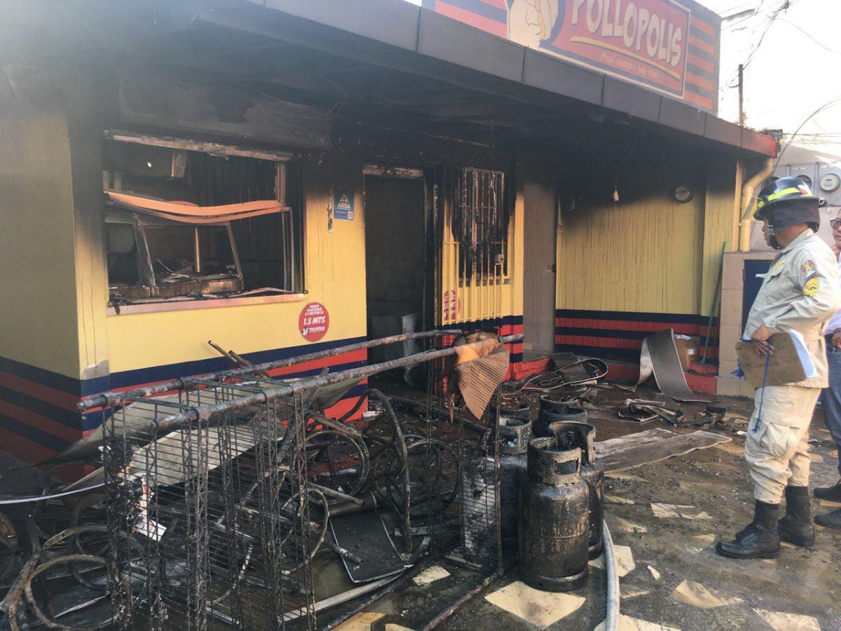 Local de venta de pollos se incendia en colonia Altos de Toncontín