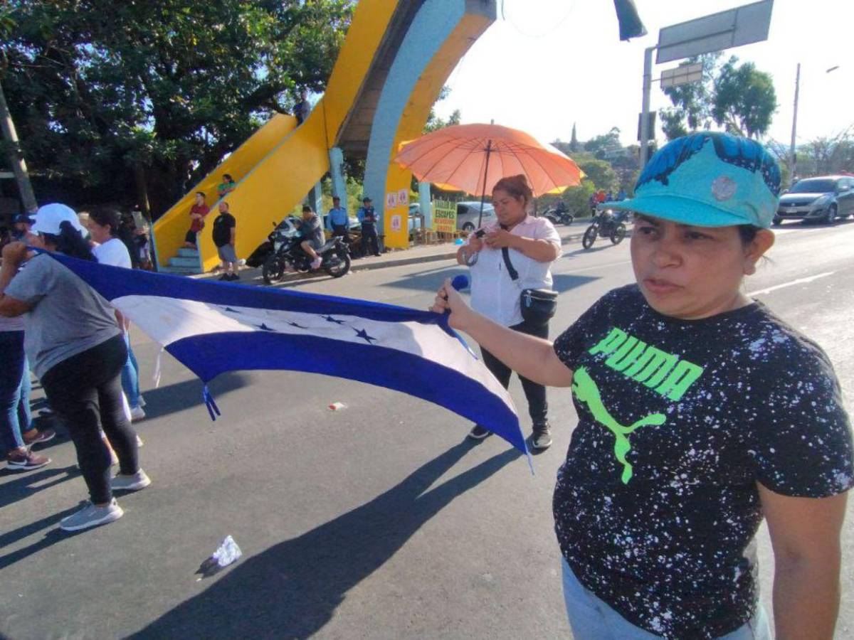 Protestas en Las Brisas: votantes exigen urnas y claman por su derecho al voto