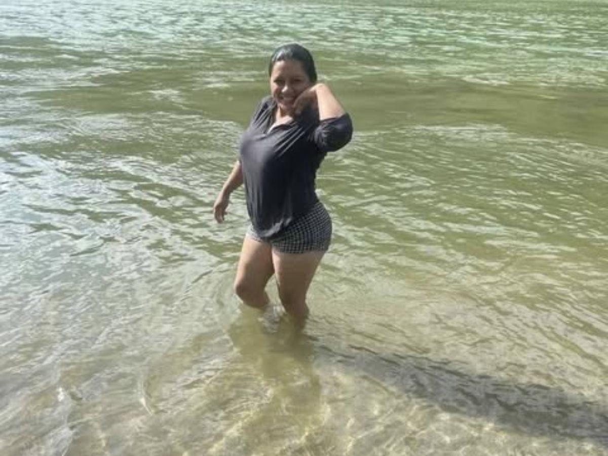Hallan el cuerpo de Cinthia Ramos tras horas de búsqueda: se ahogó al intentar salvar a tres niños