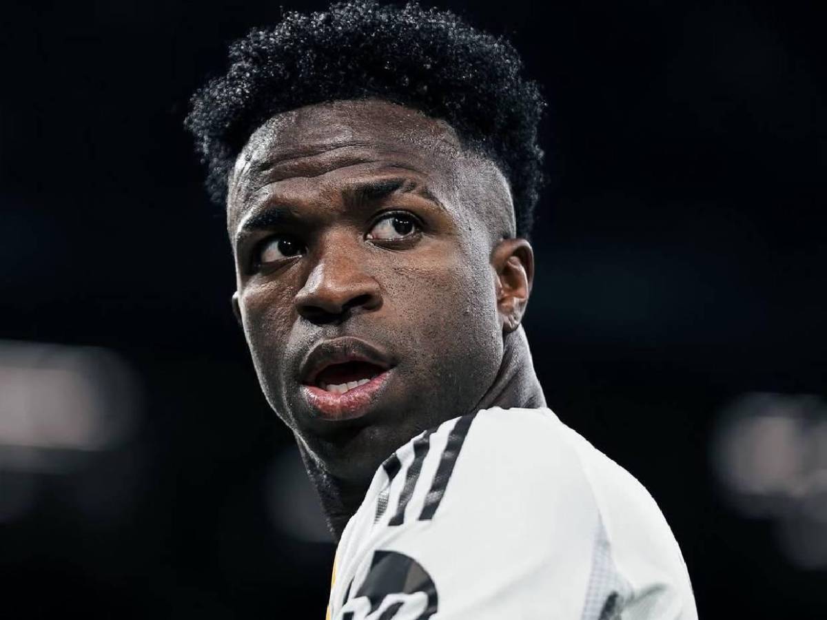 Real Madrid decide futuro de Vinícius: La millonaria cifra que exige al Arsenal para su fichaje