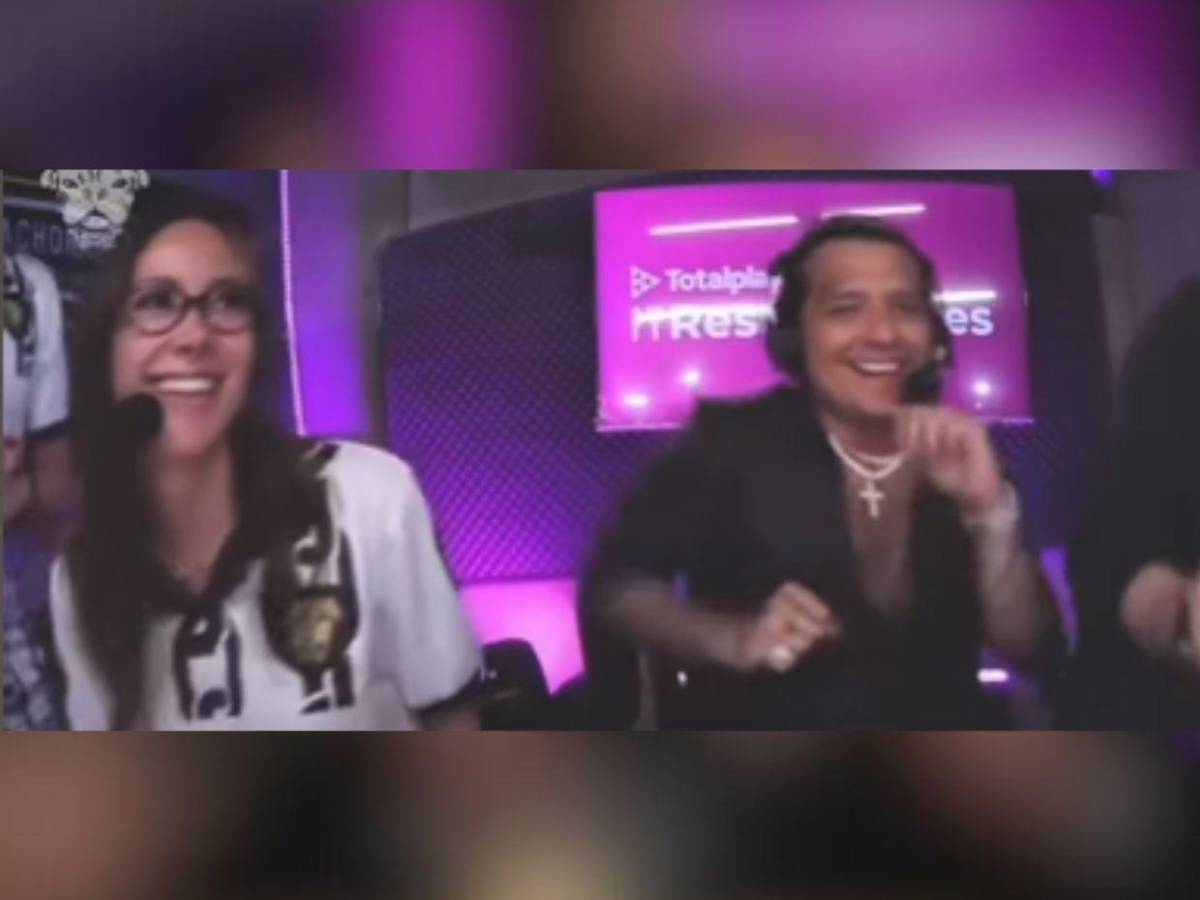 Así fue la escena de celos que Ángela Aguilar le hizo a Nodal en vivo