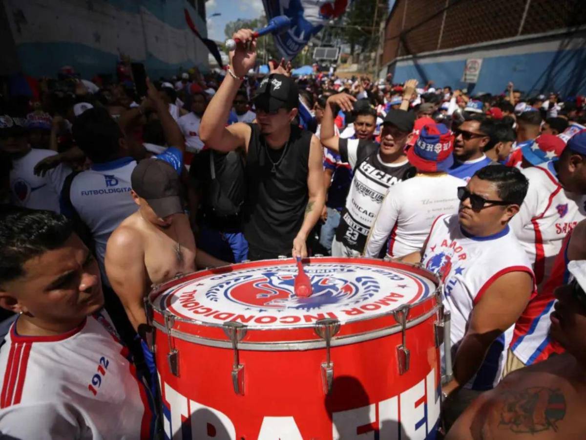Muere “Kalimán”, el perro que se convirtió en símbolo de fidelidad entre aficionados del Olimpia