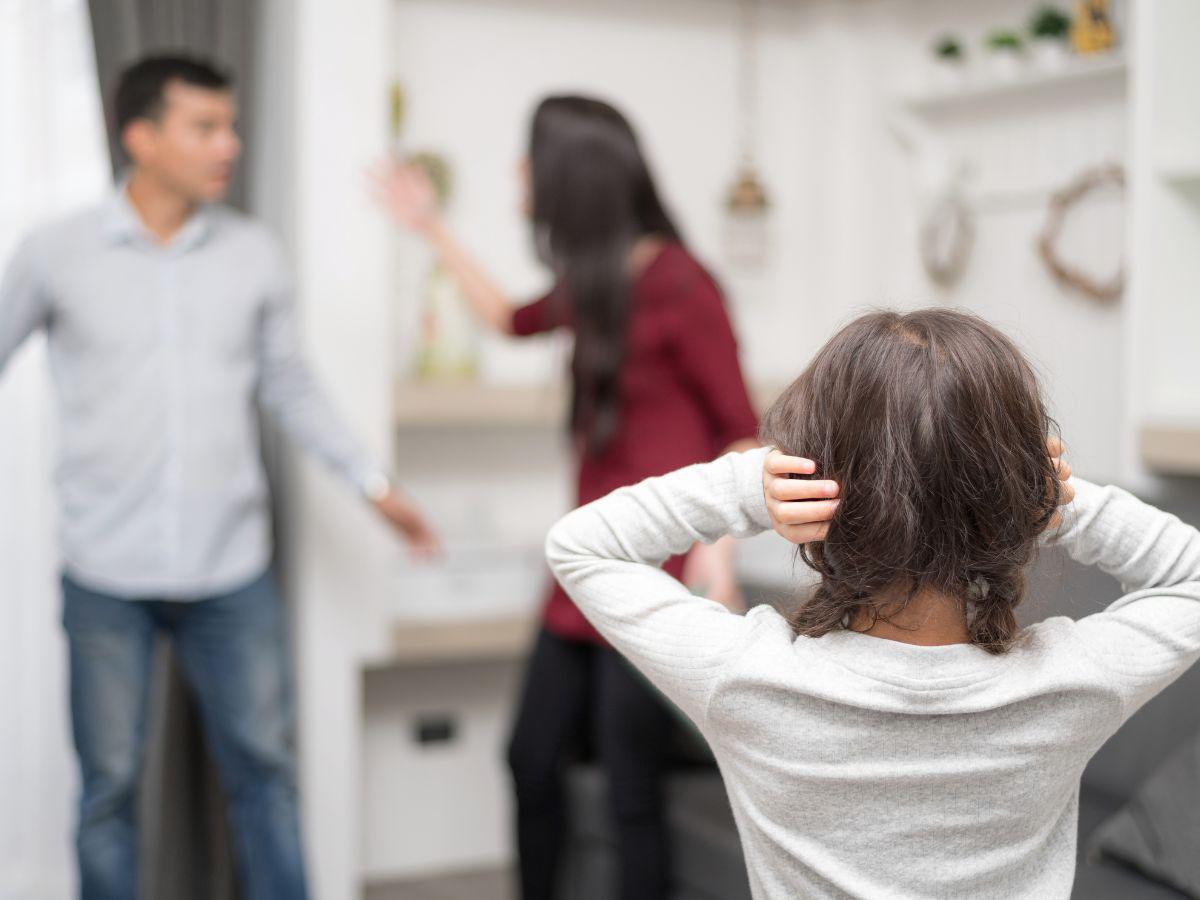 Discusiones maritales ante los niños: un peligro para su desarrollo