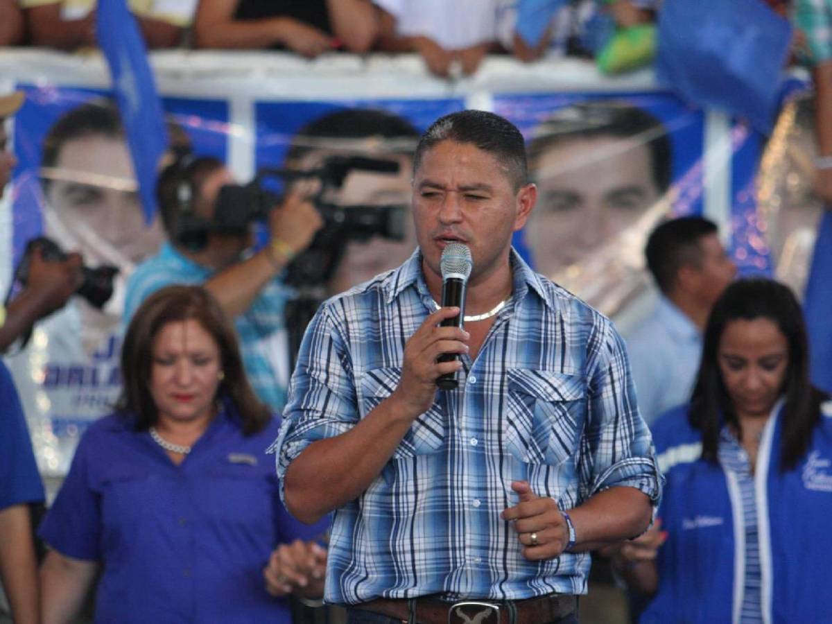 Salió del Congreso Nacional y a esto se dedica: La nueva vida del ídolo del Olimpia, Wilmer Velásquez