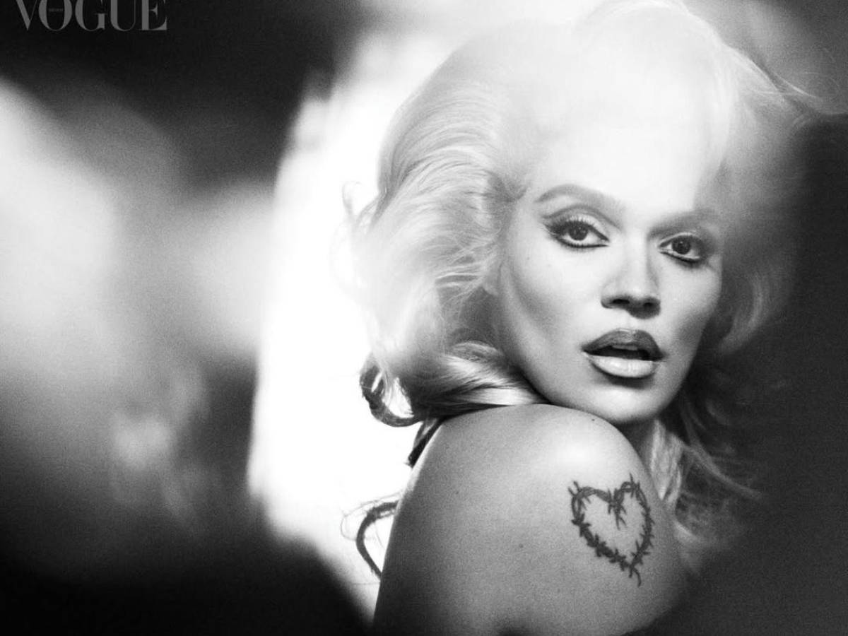 Una Karol G de otro tiempo conquista la portada de Vogue