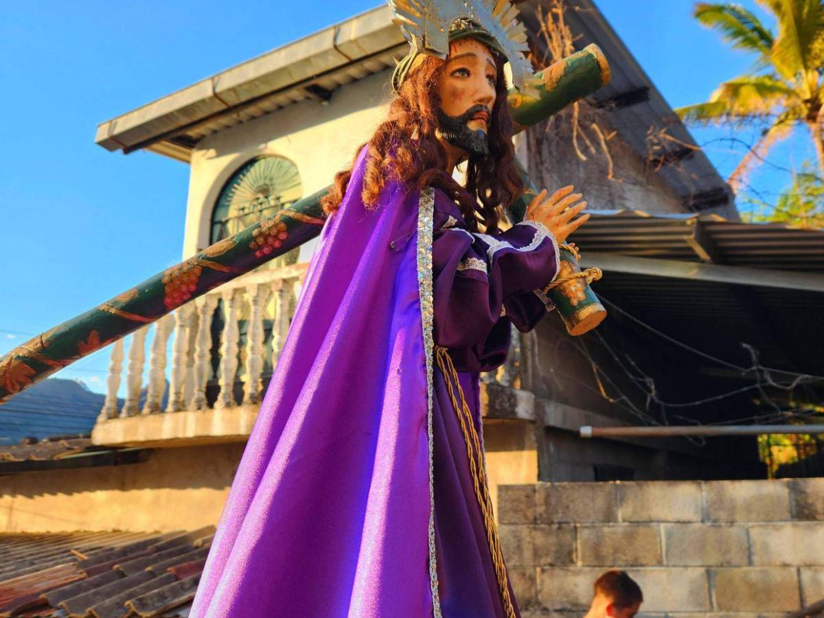 La Ceiba se llena de agradecimiento al recordar el regalo de salvación de Jesús