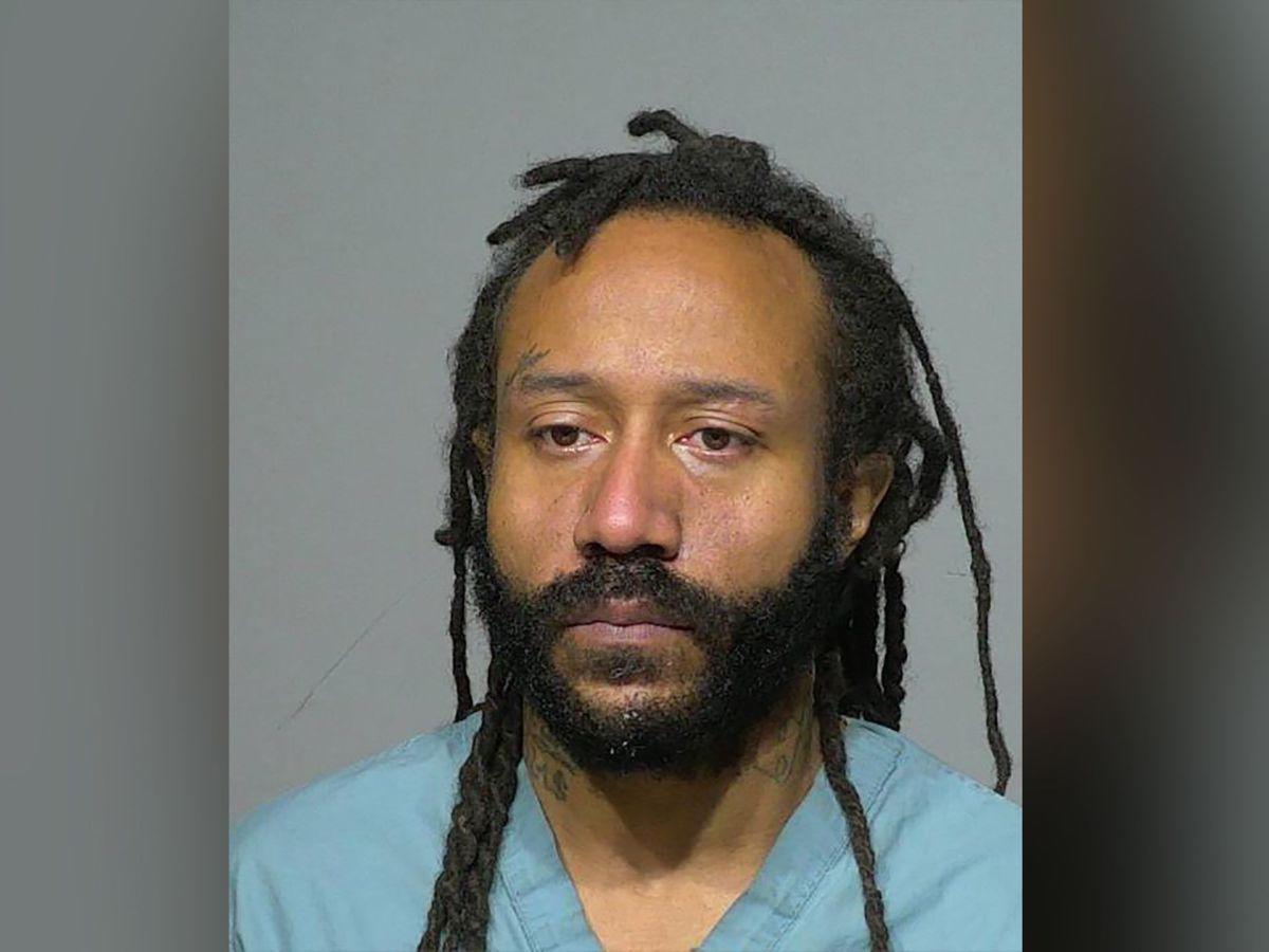 Cadena perpetua para hombre que mató a seis personas en embestida durante desfile navideño en EE UU