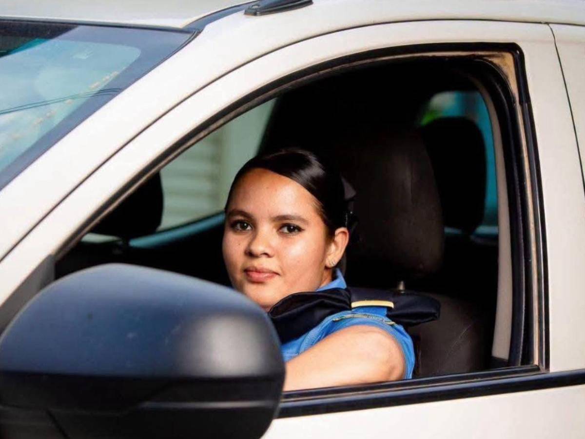 Te fuiste, mi niña: Conmoción en Danlí por muerte de la policía Esmelin Herrera