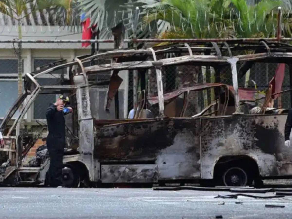 Patricia Mosquera, lideresa que murió junto a sus primas en atentado en Colombia