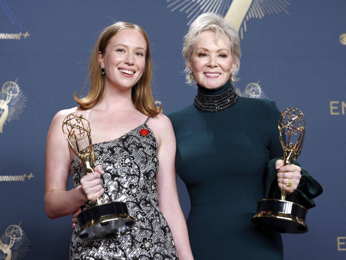 Hacks llega a su fin: HBO Max anuncia la fecha de estreno de su última temporada