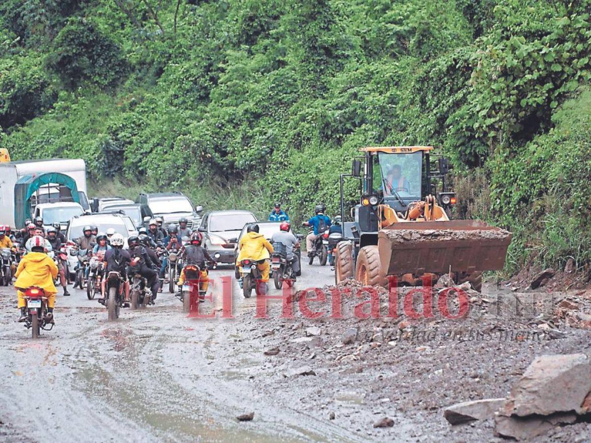 Varias comunidades del interior del país han quedado incomunicadas ante los daños causados por las lluvias.