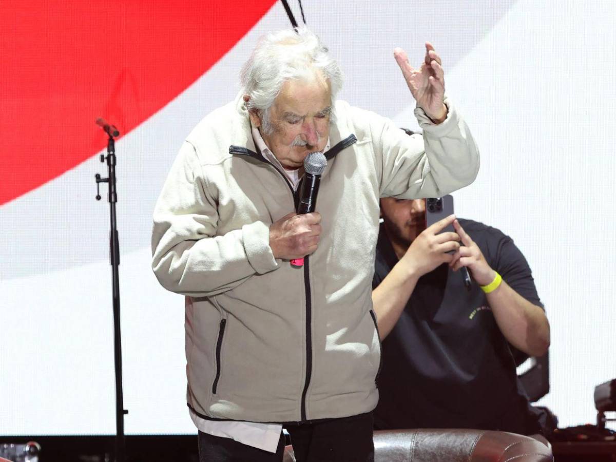 Síntomas de cáncer de esófago, la enfermedad que sufrió Pepe Mujica