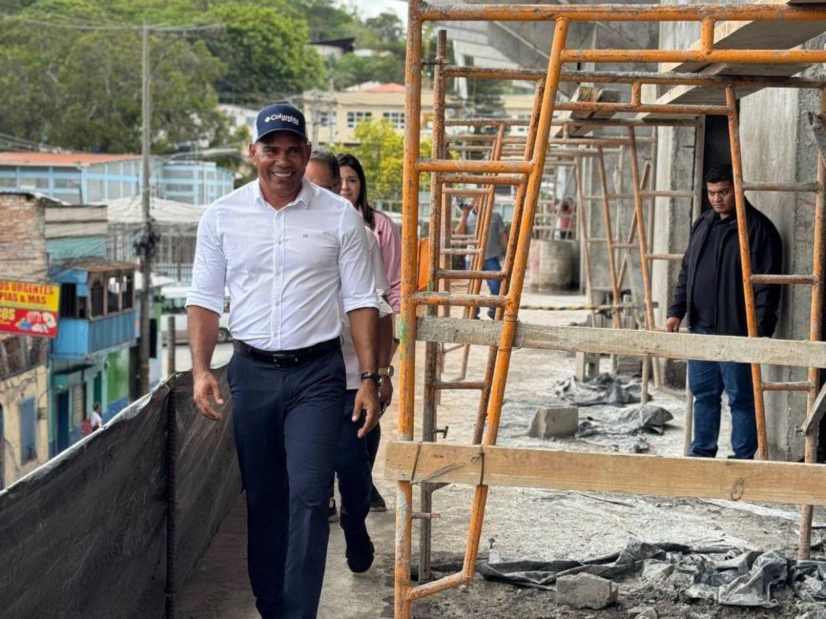 ¡Evolución! Avanza la construcción del nuevo techo del Estadio Chelato Uclés