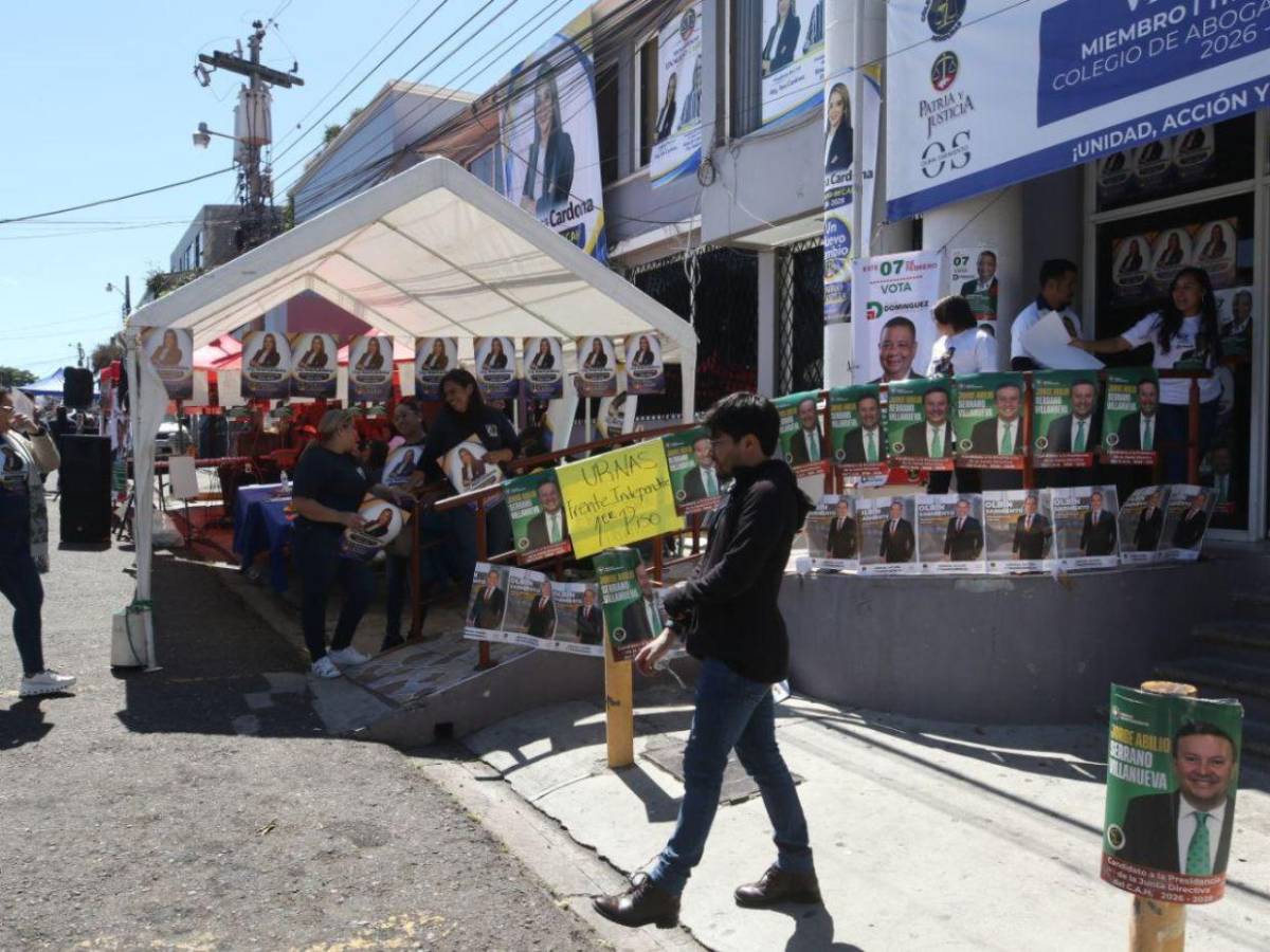 Abogados hondureños acuden a elecciones para definir candidatos del CAH