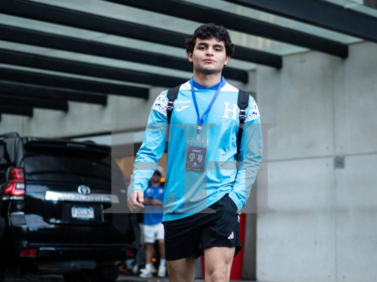 Invitado especial se une a la selección de tiktokers de Honduras para el partido contra Guatemala