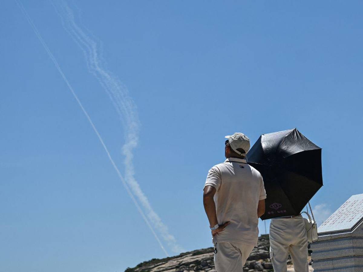 China dispara proyectiles hacia el estrecho de Taiwán