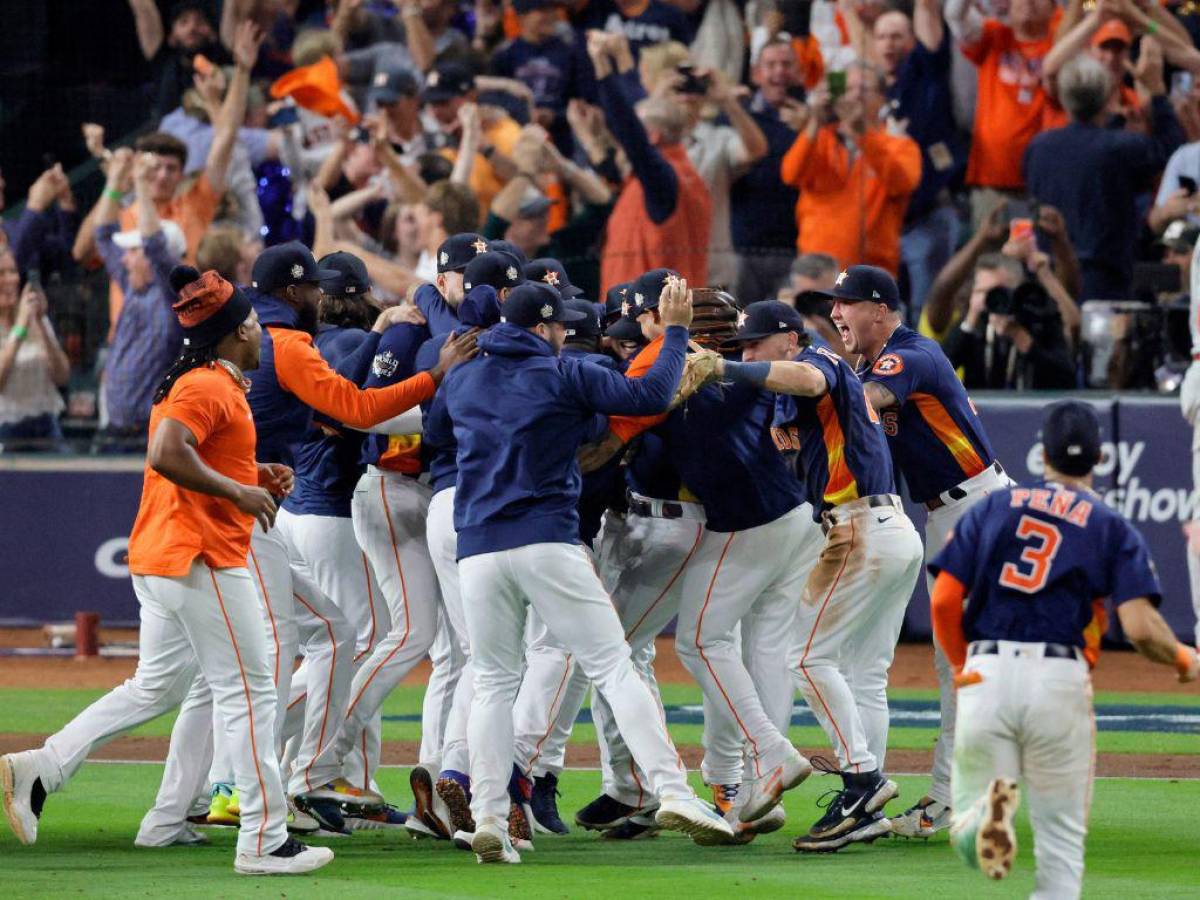 ¡Orgullo Catracho! Mauricio Dubón y los Astros de Houston se coronan campeones de la Serie Mundial 2022