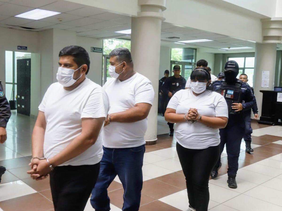 Una familia detrás de la banda G5 que ingresó L40 millones falsos al banco: estos son sus vínculos