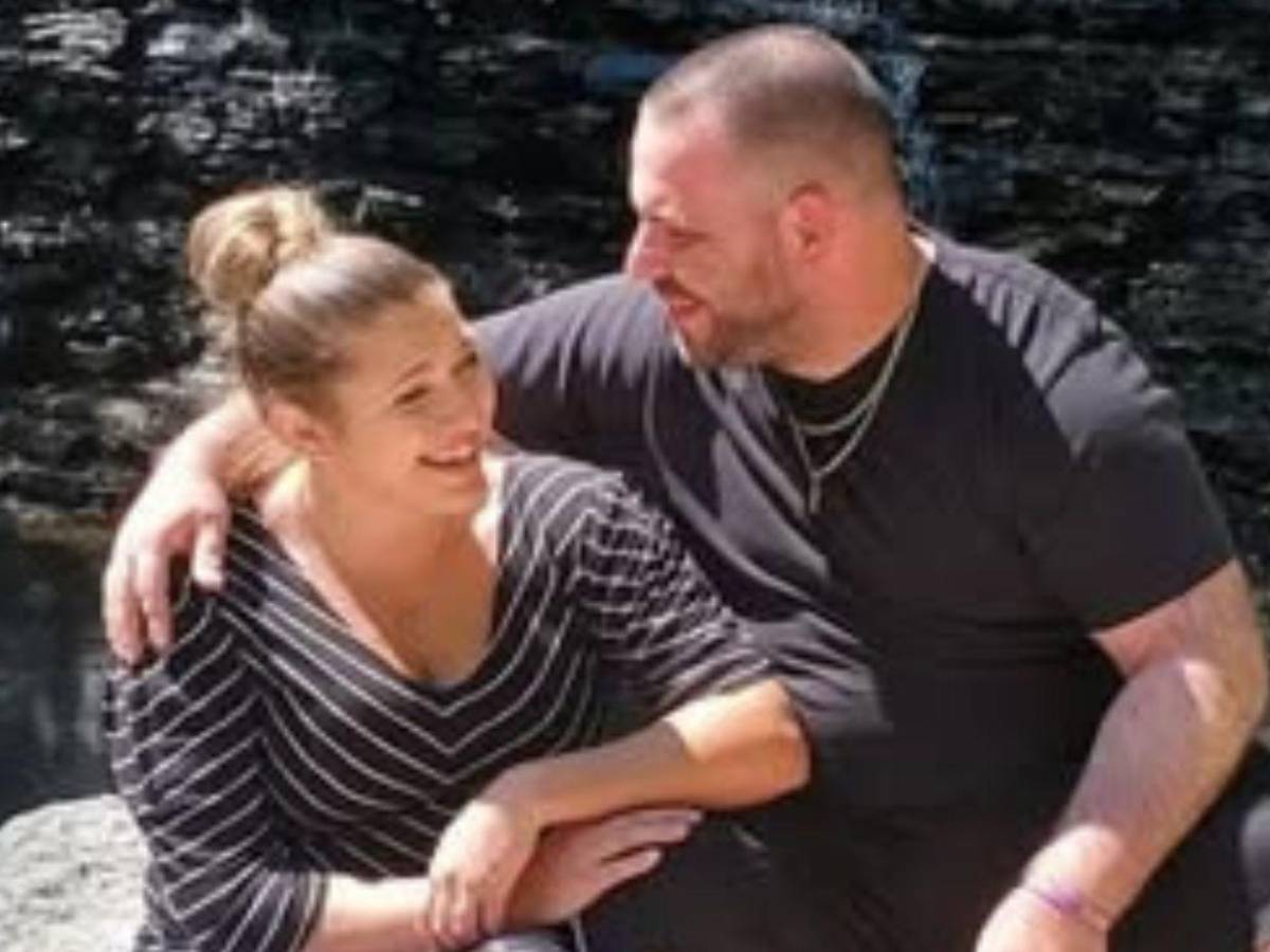 Acusan a mujer de matar a su esposo y su hijo de 3 años en Pensilvania